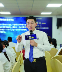 聚焦时刻